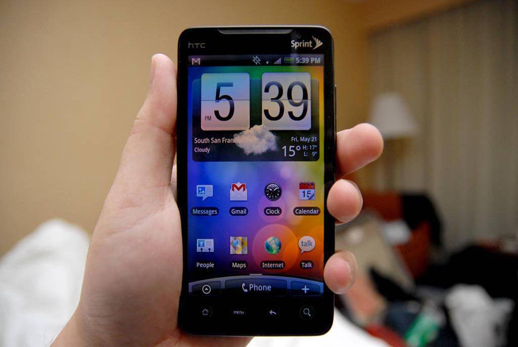  HTC-Evo-4G.jpg